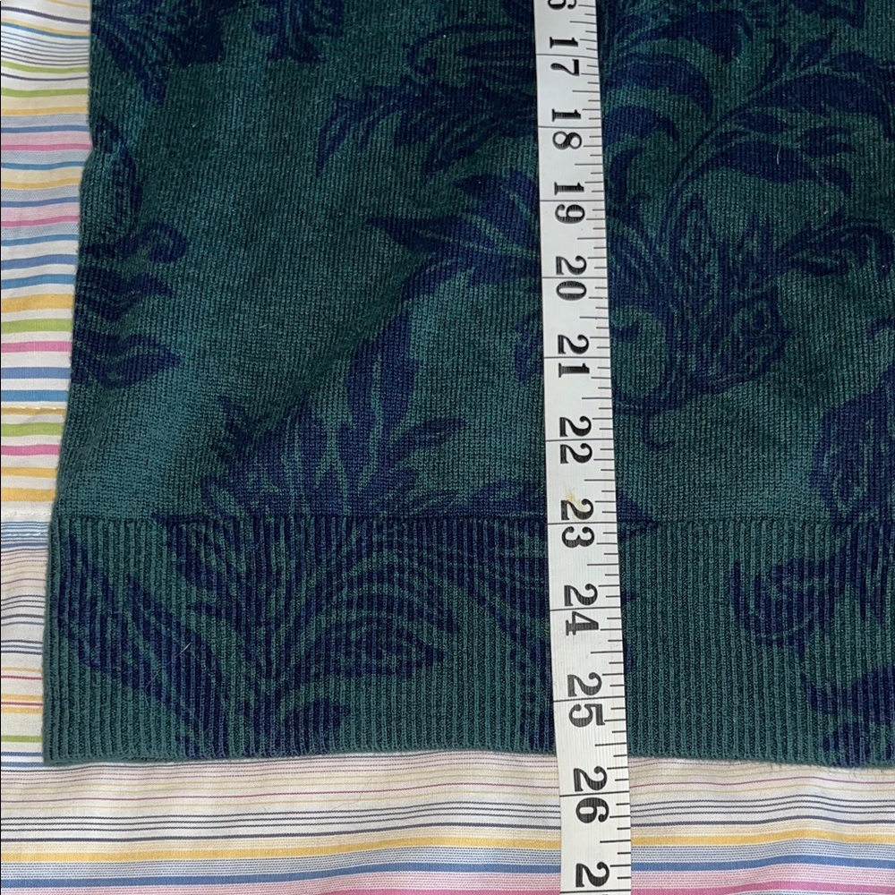 Croft and Barrow Dark Fairy Teal Cardigan with Navy Floral‎ Design XL - Picture 7 of 8